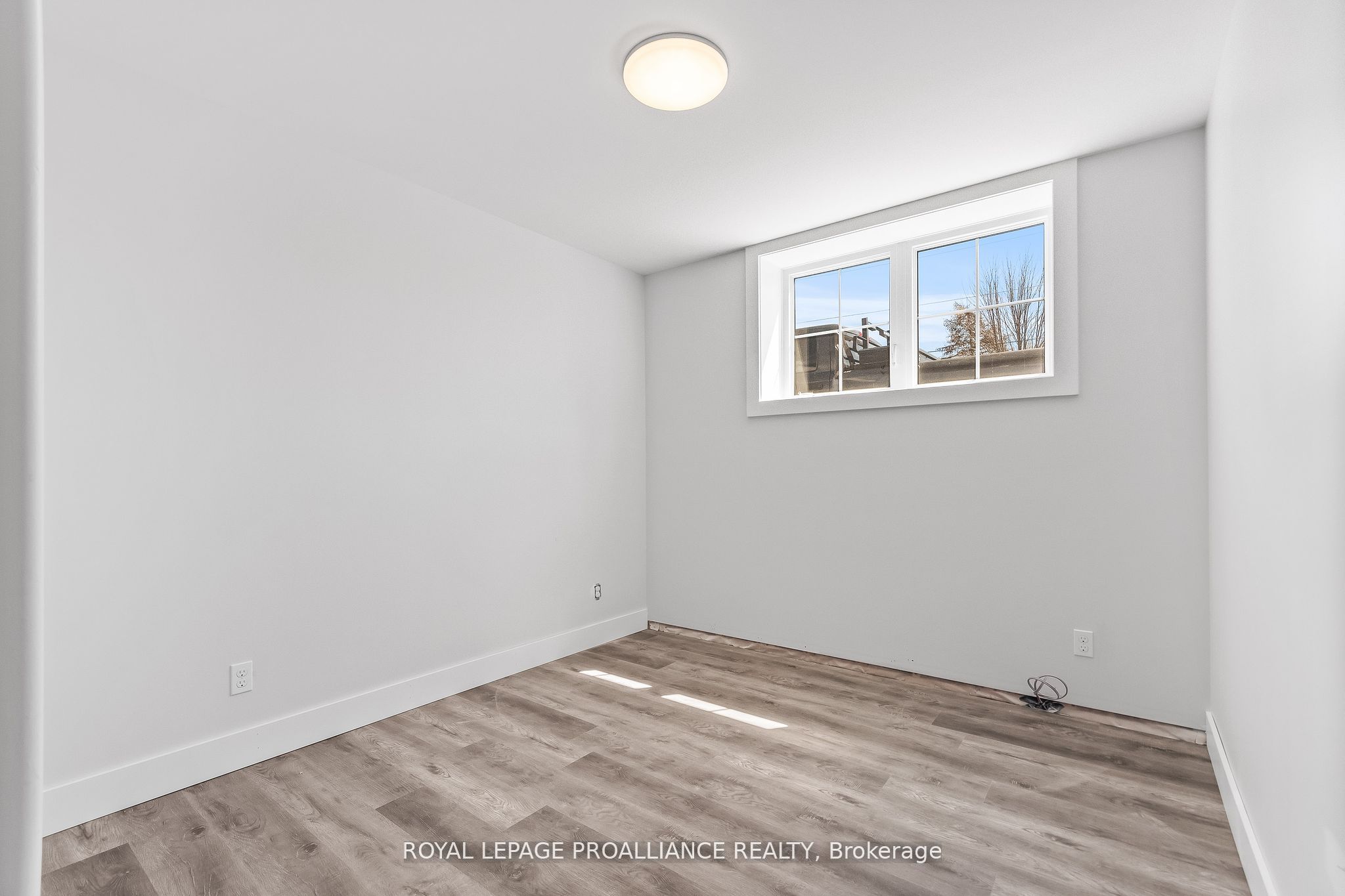 15 Arthur Street, #104
