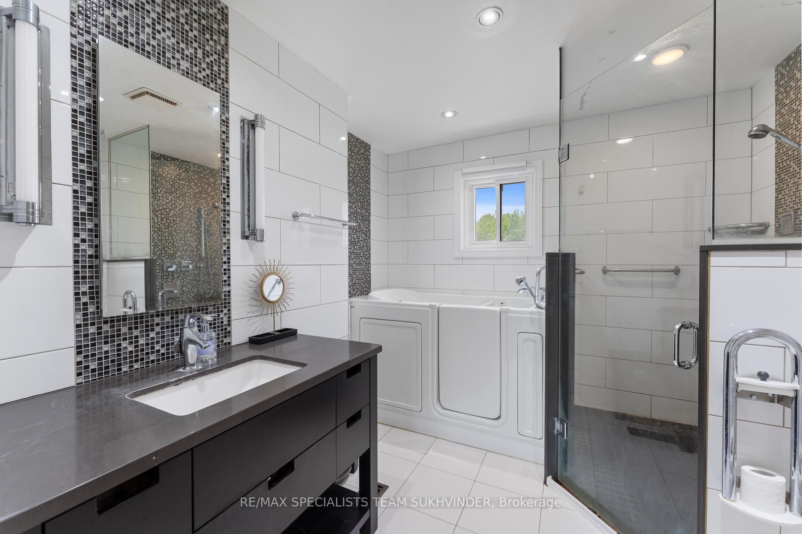 7 Keily Crescent