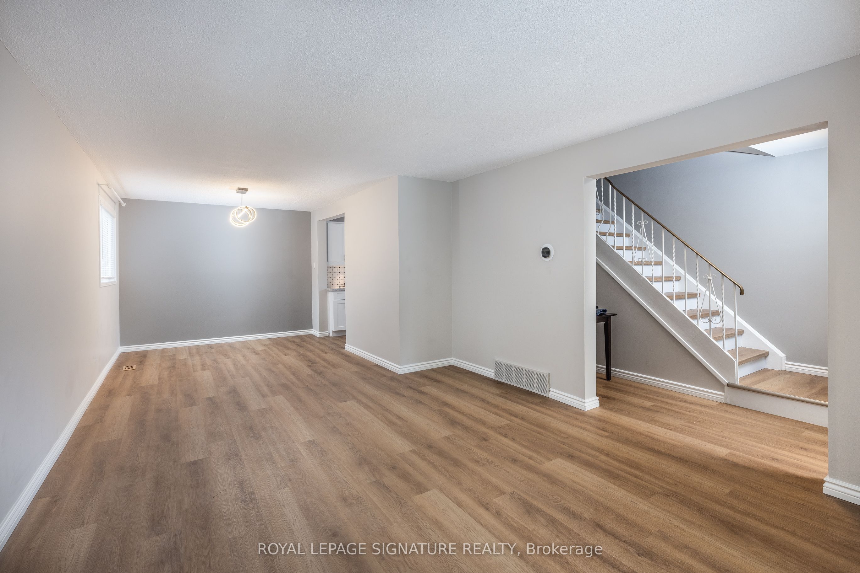 48 Jerman Street, #8