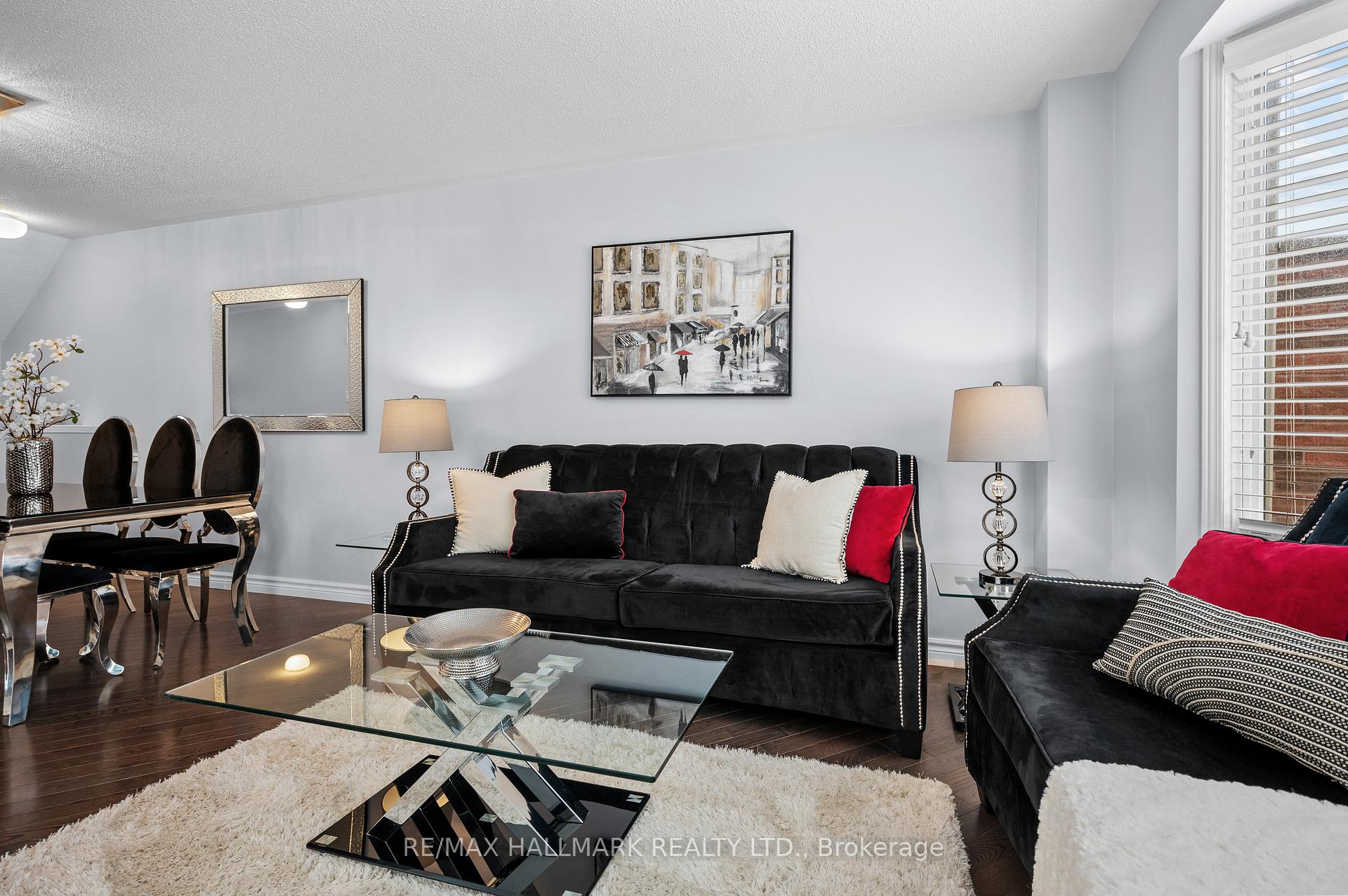 3 Bedrooms Condo at 5950 Glen Erin,  Mississauga For sale