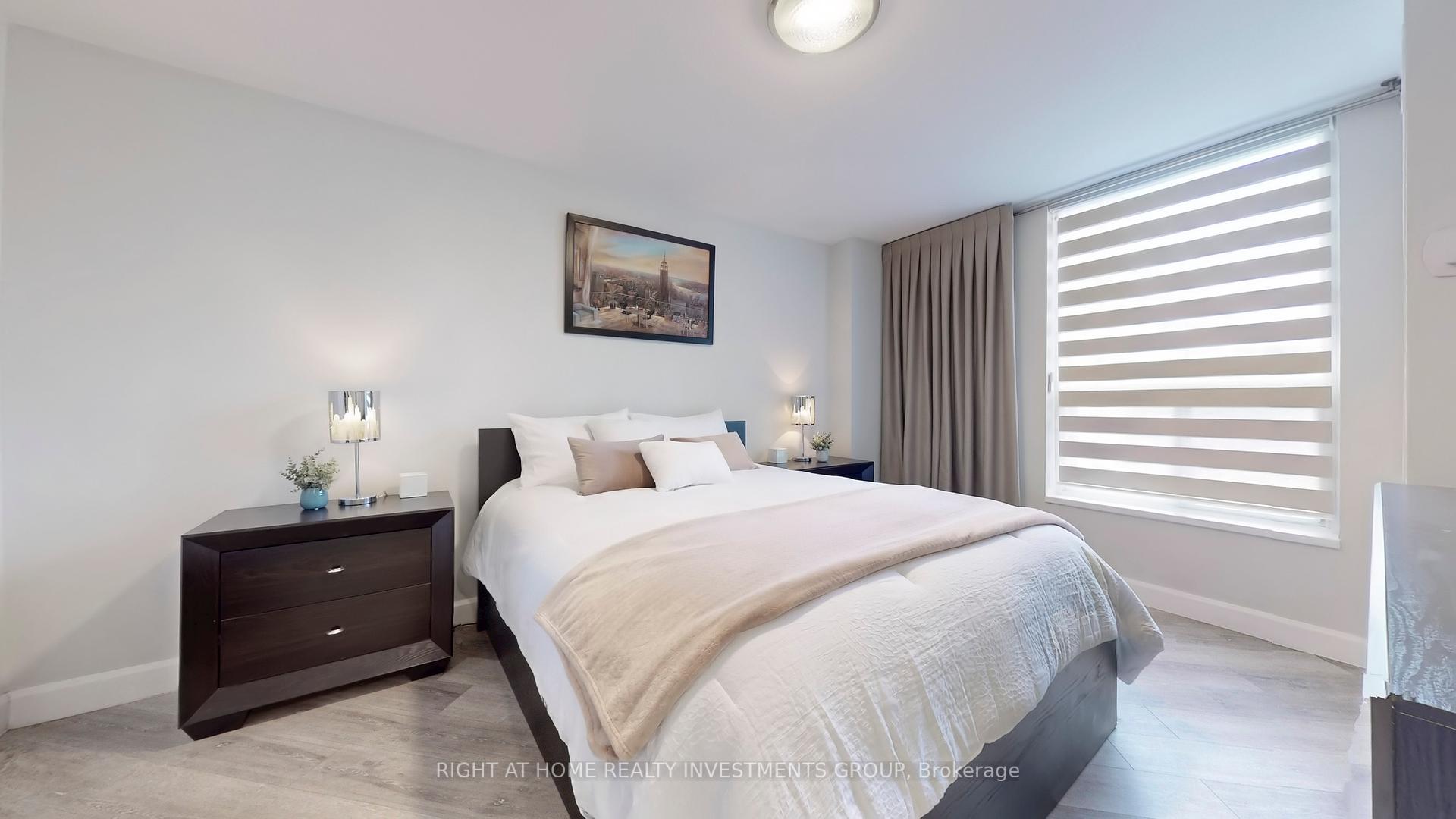 3 Bedrooms Condo at 85 Emmett, Toronto For sale