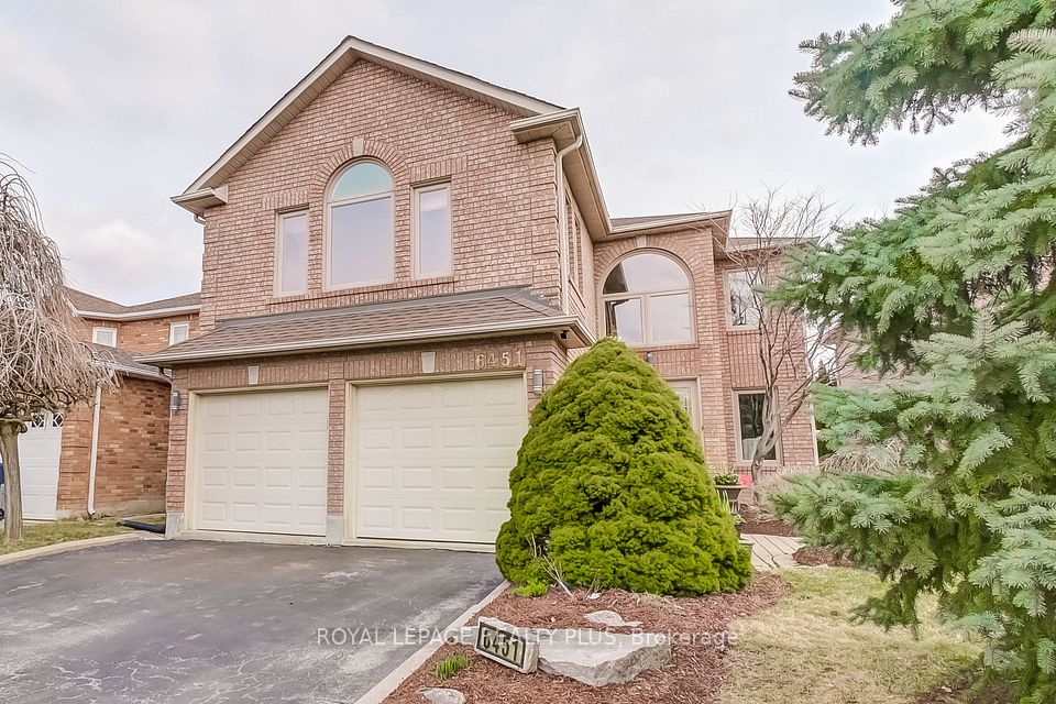 6451 Alderwood