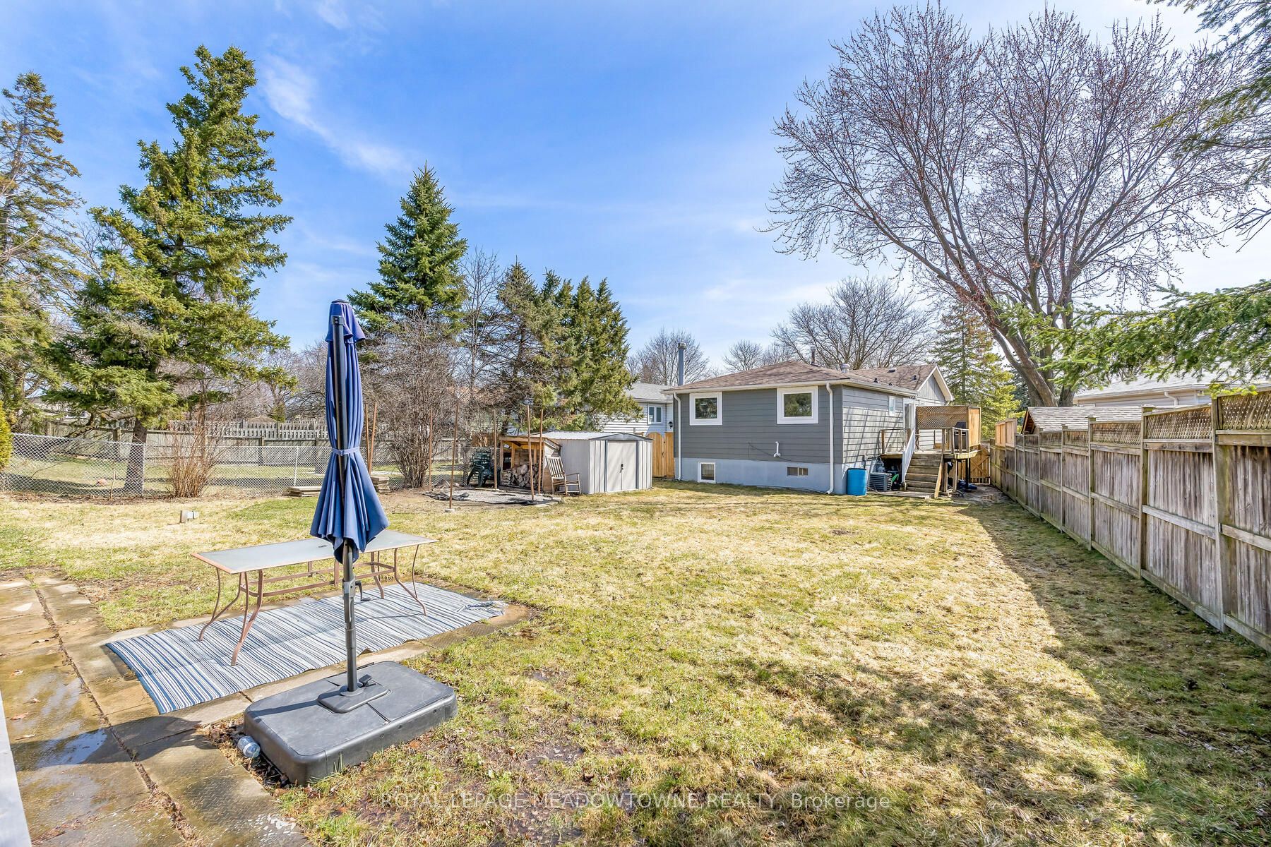 338 Whitehead Crescent