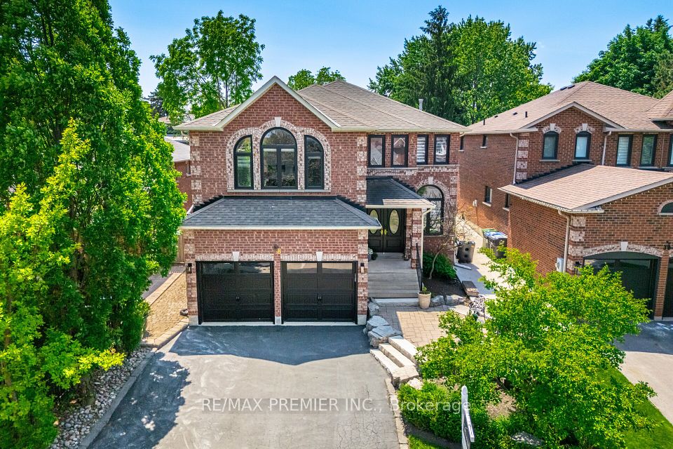 28 Strawberry Hill Court