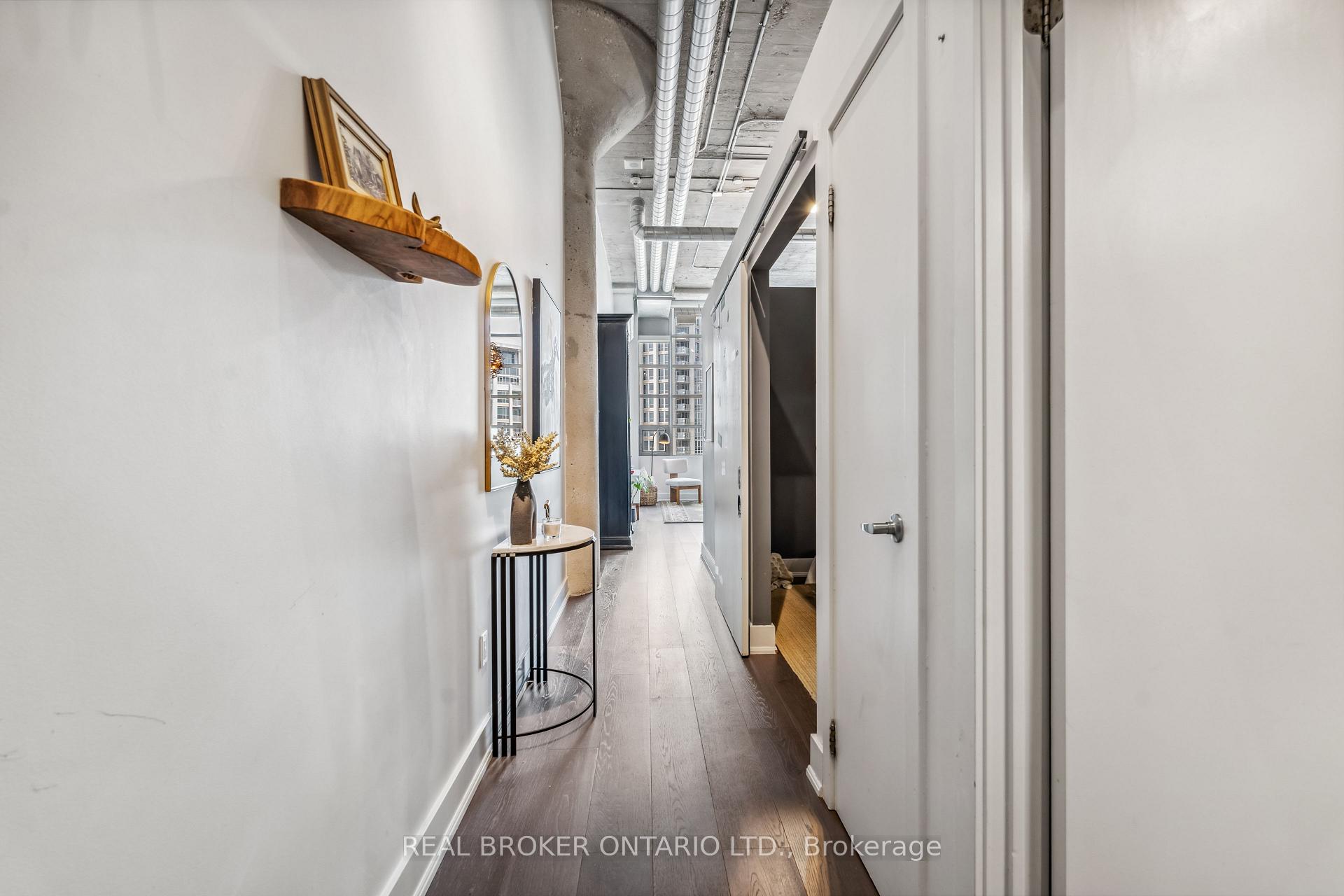 1 Bedroom Condo at 637 Lake Shore, Toronto For sale