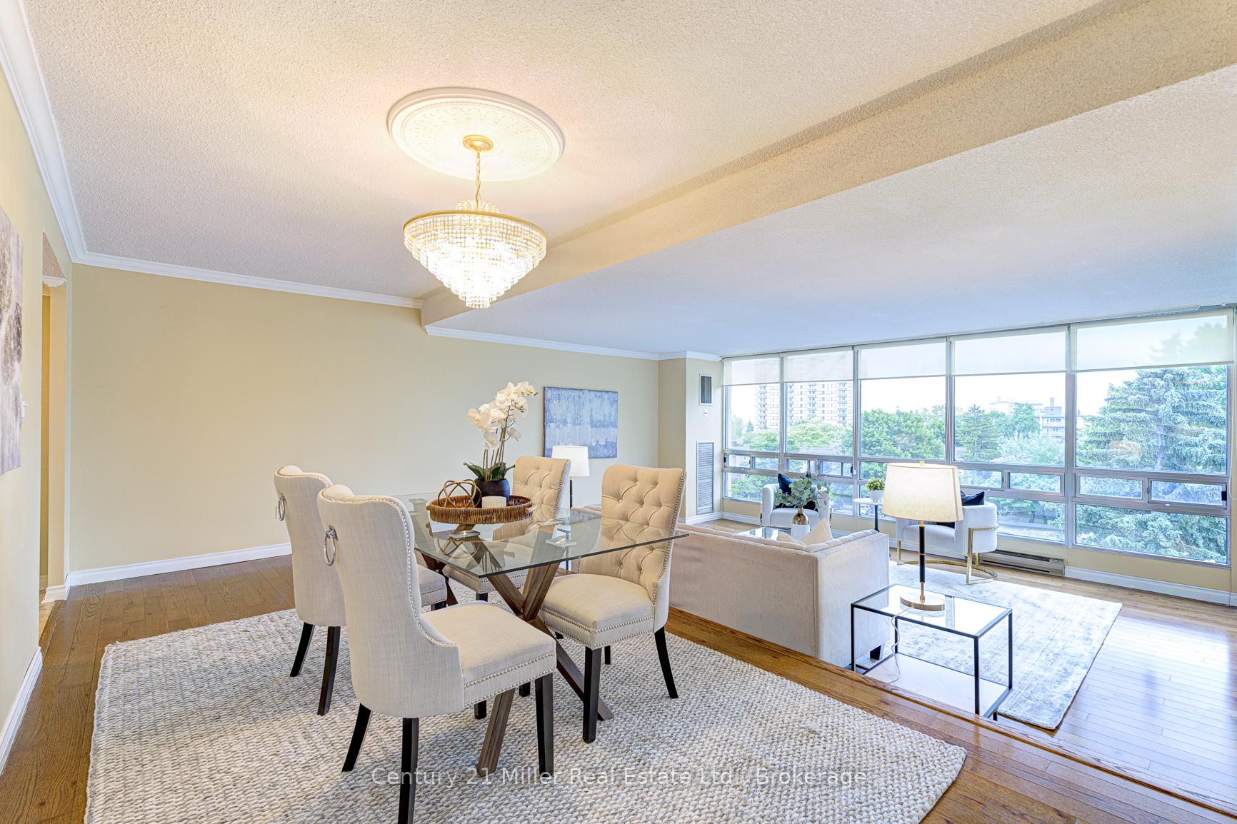 2 Bedrooms Condo at 2180 Marine, Oakville For sale