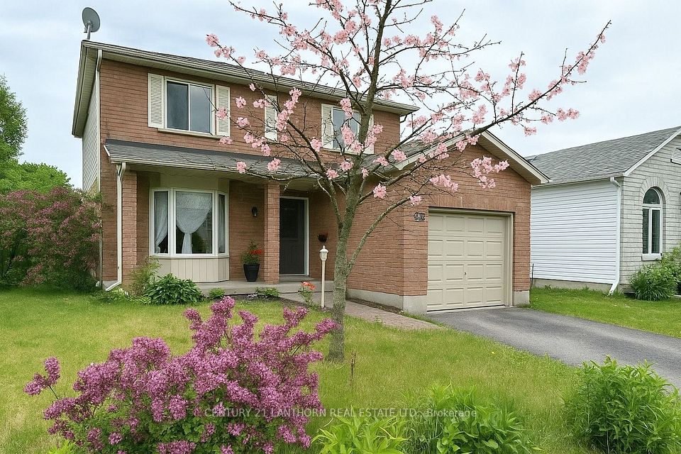 19 Bogart Crescent