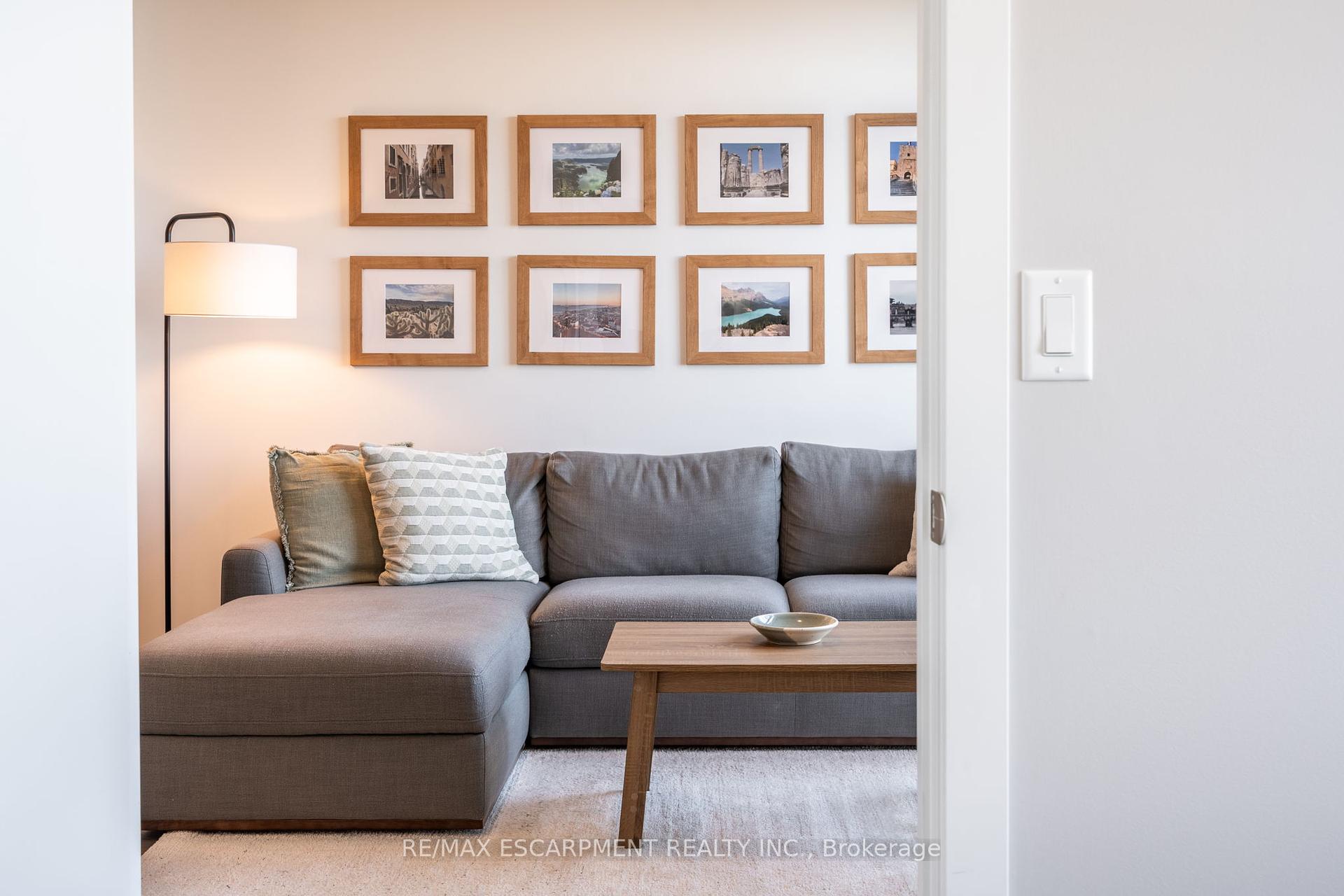 1 Bedroom Condo at 600 North Service, Hamilton For sale