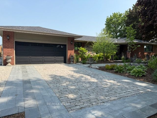6600 King Vaughan