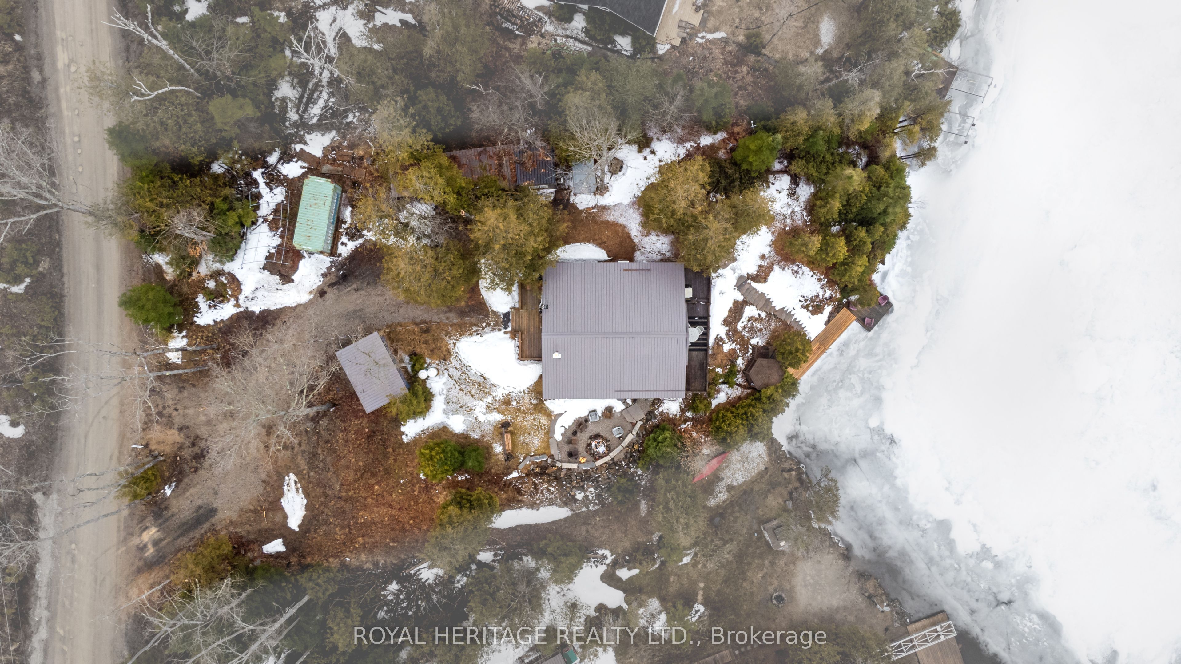 402 Steenburg Lk S Road, Limerick, ON K0M 1W0
