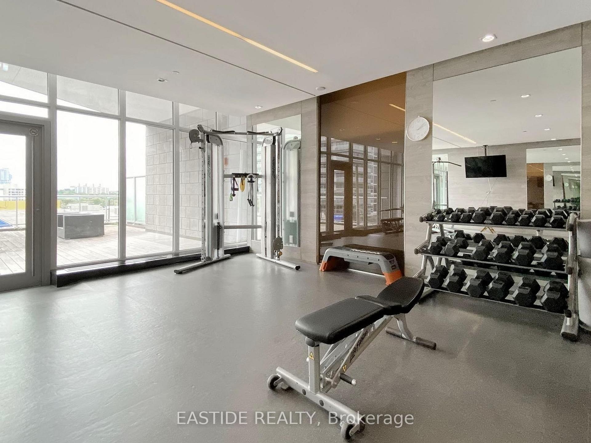 2 Bedrooms Condo at 121 Mcmahon, Toronto For sale