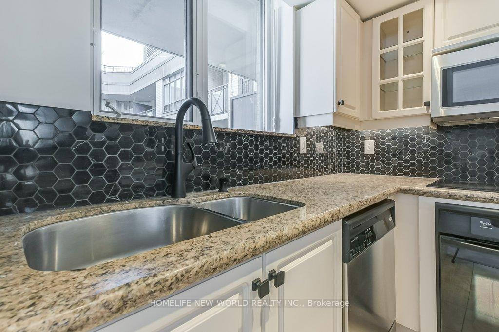 1 Bedroom Condo at 140 Simcoe,  Toronto For sale