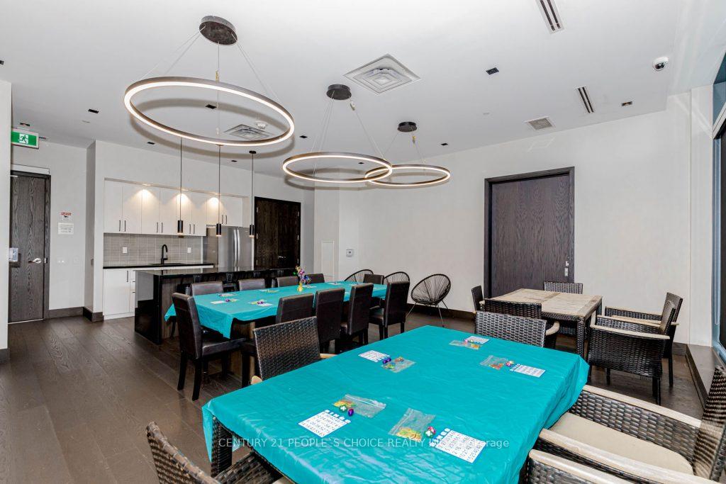 2 Bedrooms Condo at 1461 Lawrence, Toronto For sale