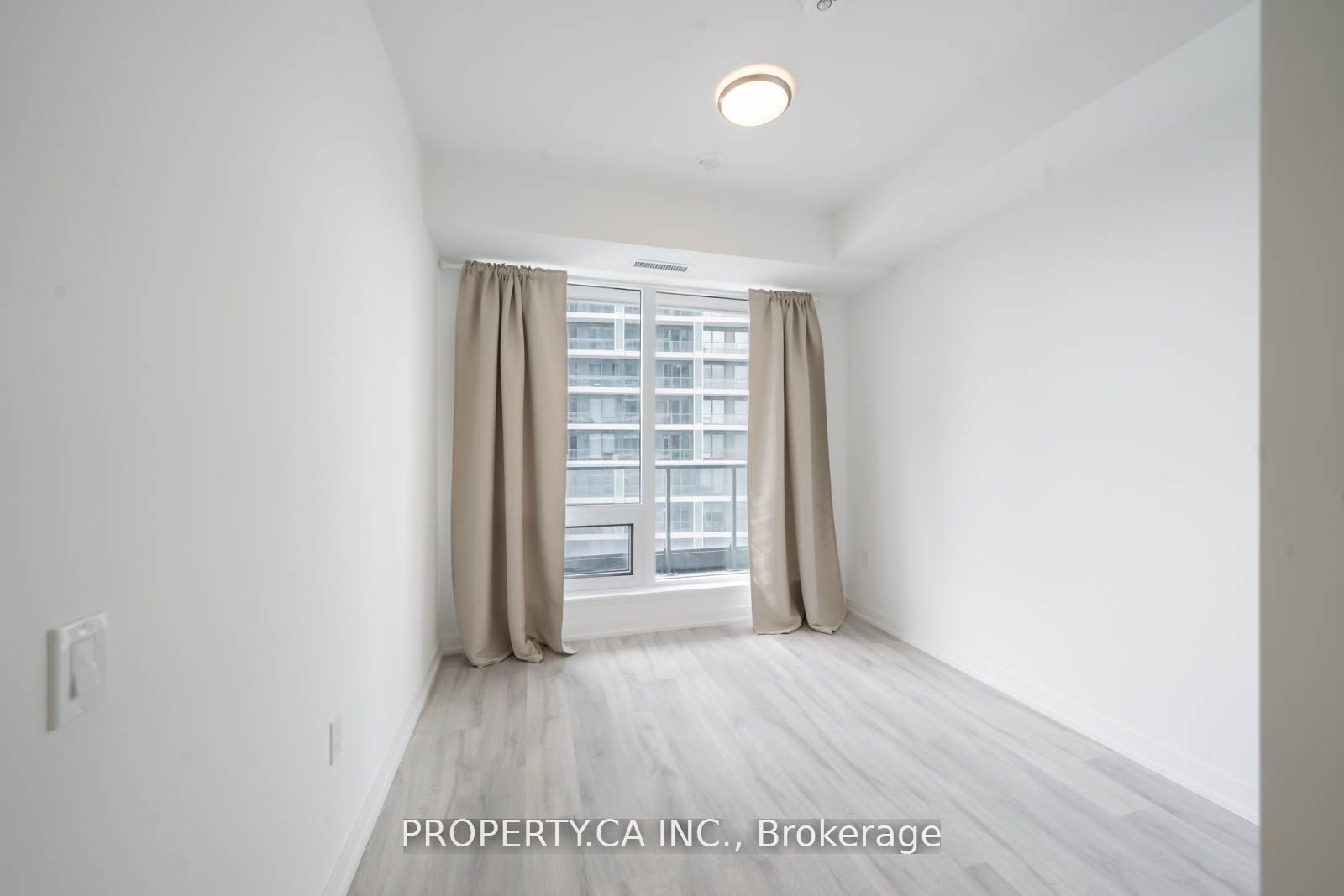 8 Olympic Garden Drive, #1601