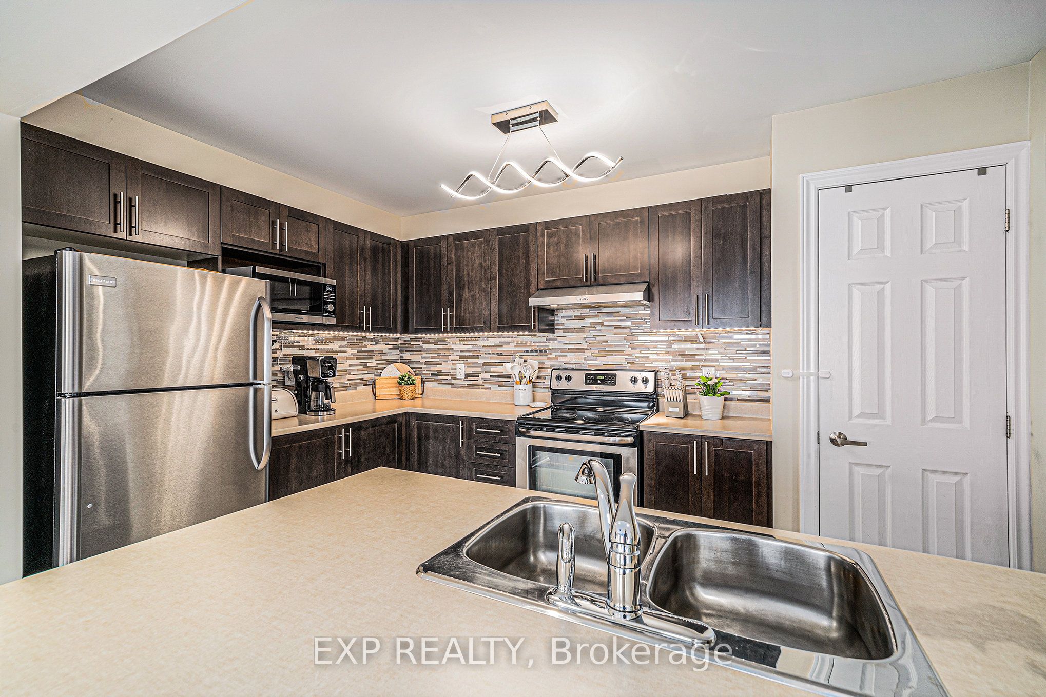 335 Sweet Grass Circle