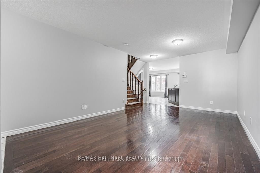 88 Elliottglen Drive