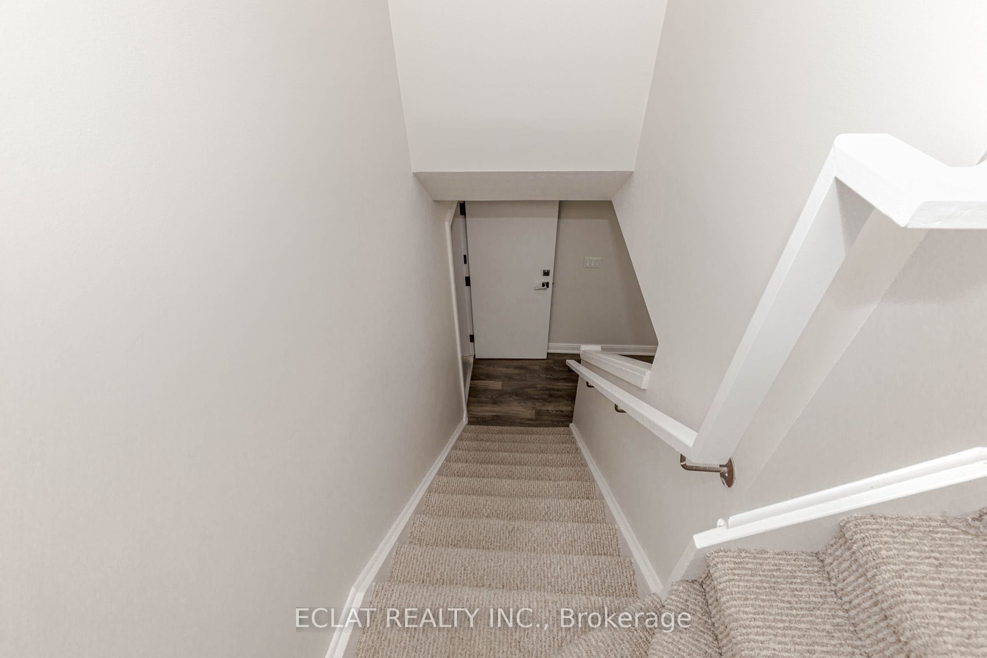 100 Dufay Road, #100
