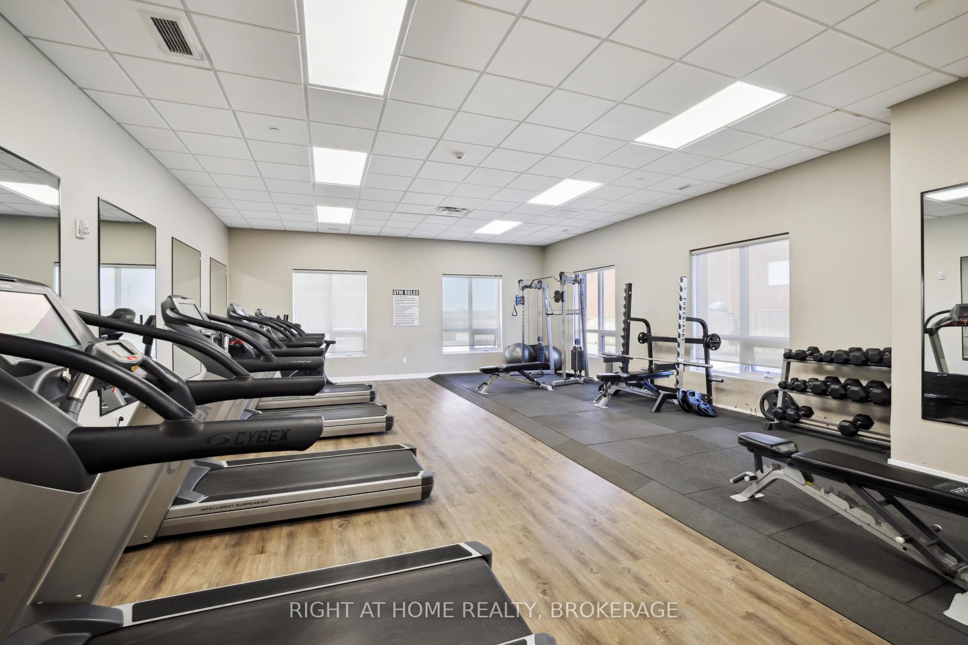 1 Bedroom Condo at 2486 Old Bronte, Oakville For sale