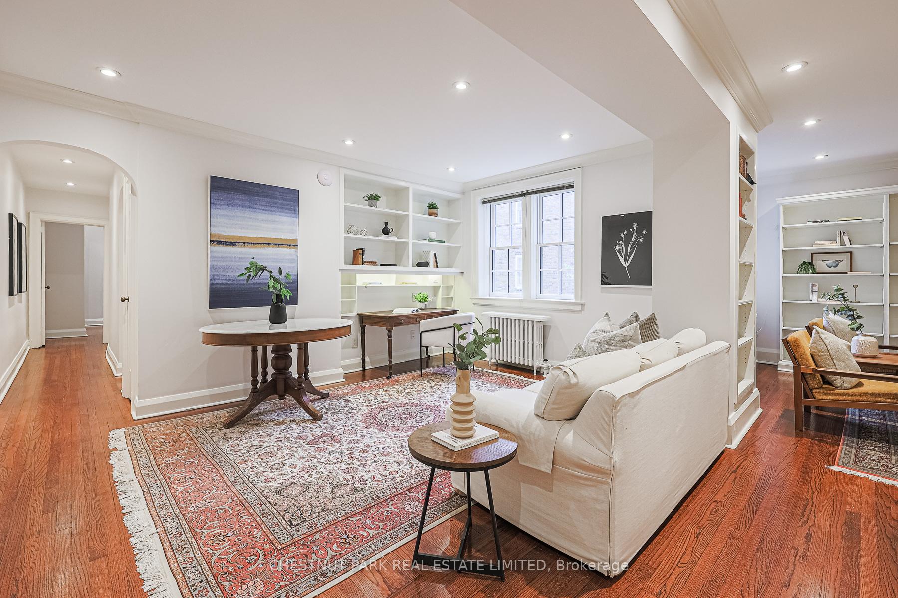 4 Bedrooms Condo at 480 Oriole, Toronto For sale