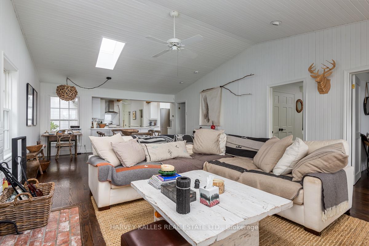 1375 Maple Road