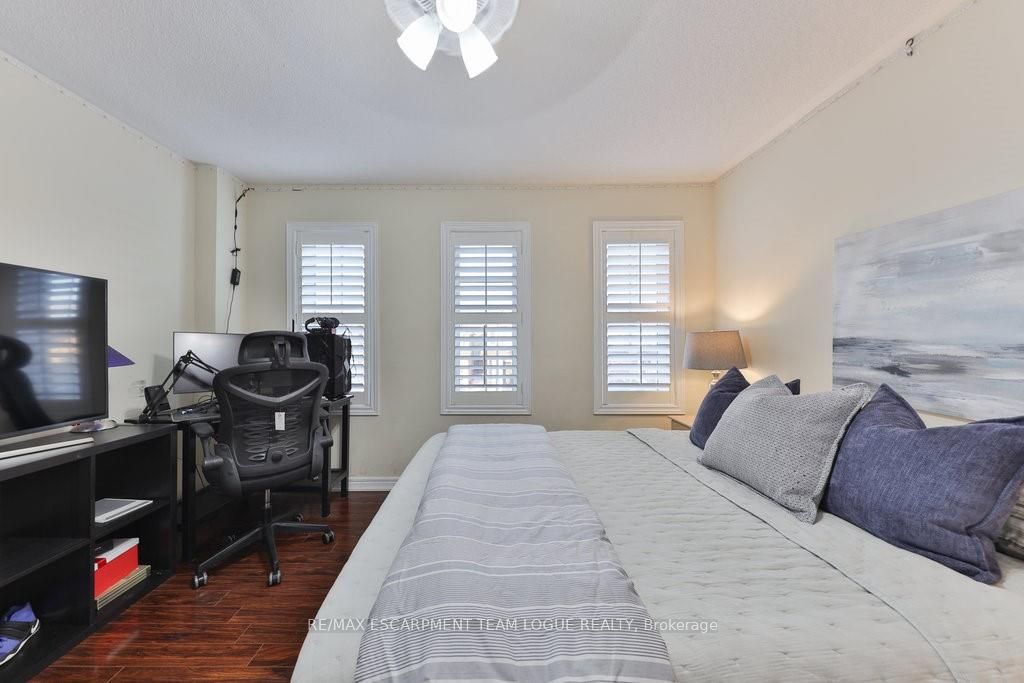 1298 TUPPER Drive