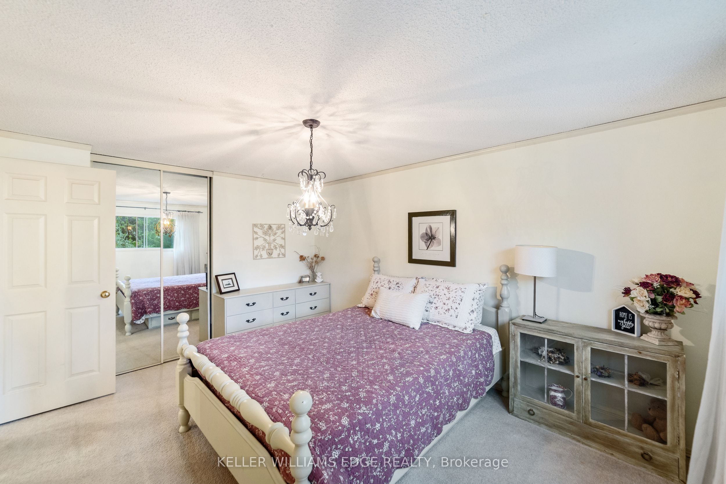 2095 Fallingbrook Court