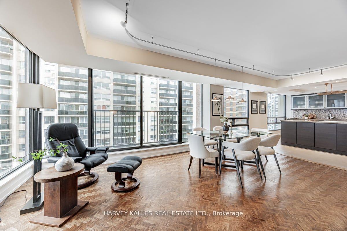 3 Bedrooms Condo at 447 Walmer, Toronto For sale