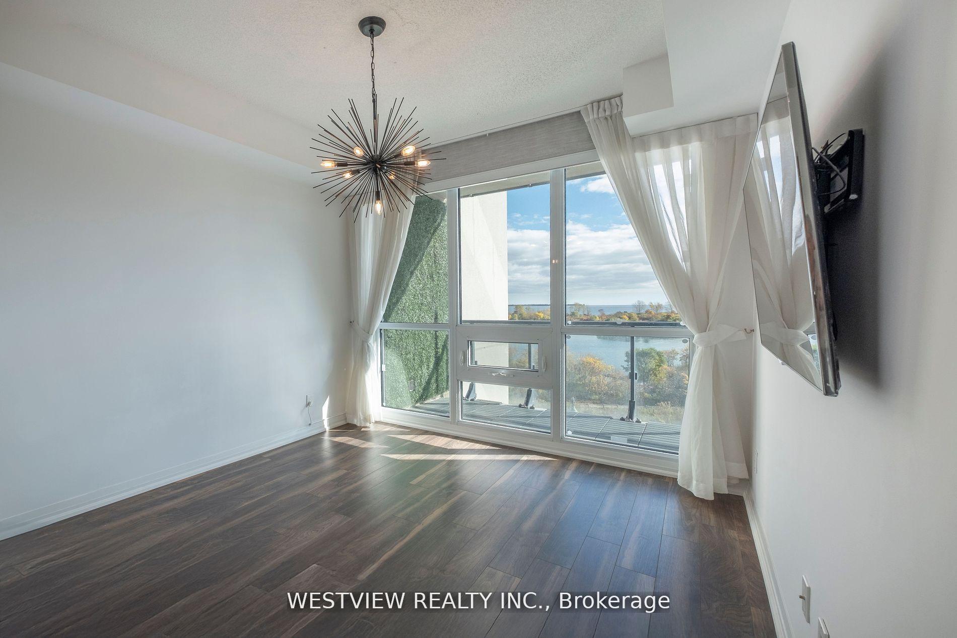 2 Bedrooms Condo at 59 Annie Craig,  Toronto For sale