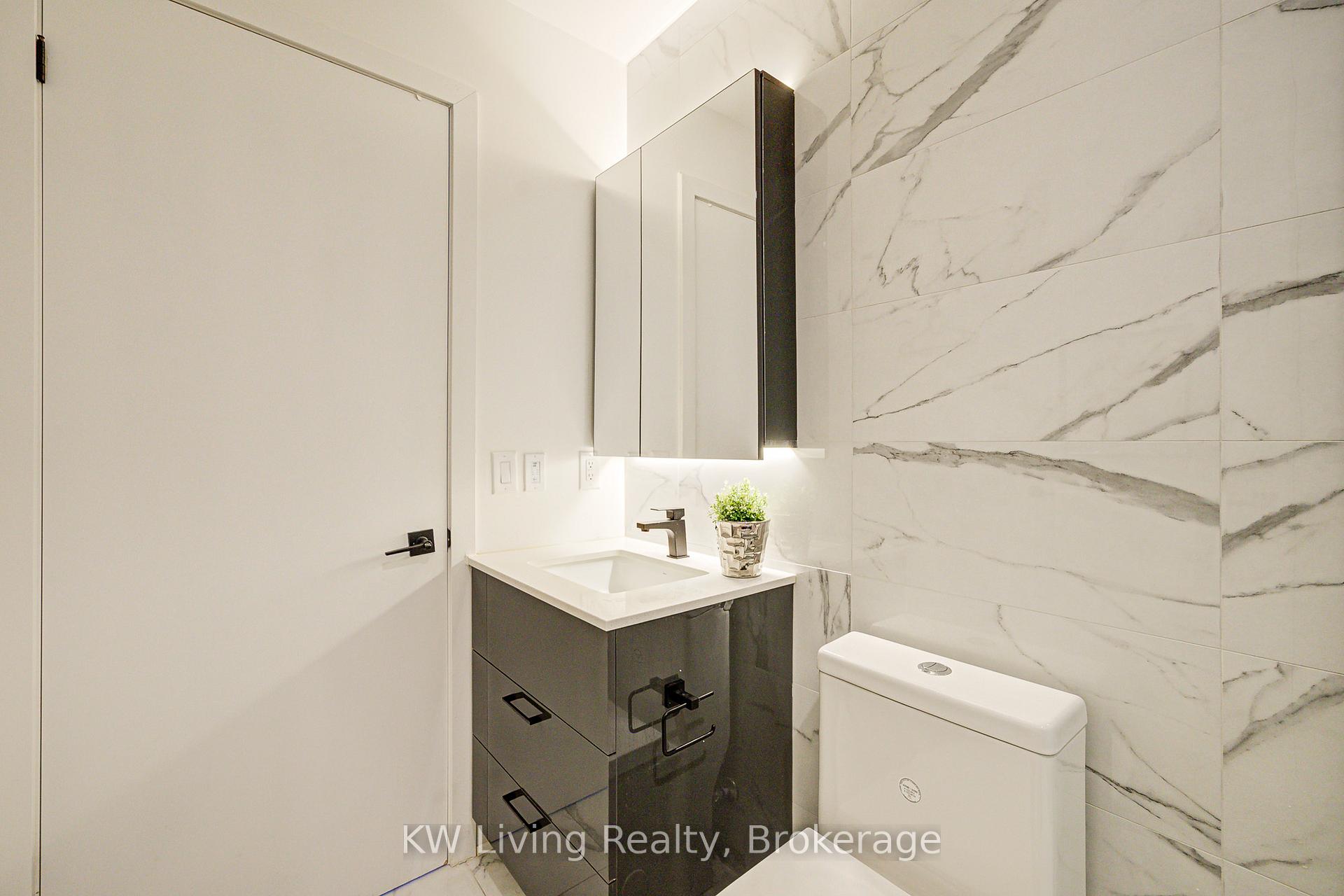 2 Bedrooms Condo at 12 Dervock, Toronto For sale