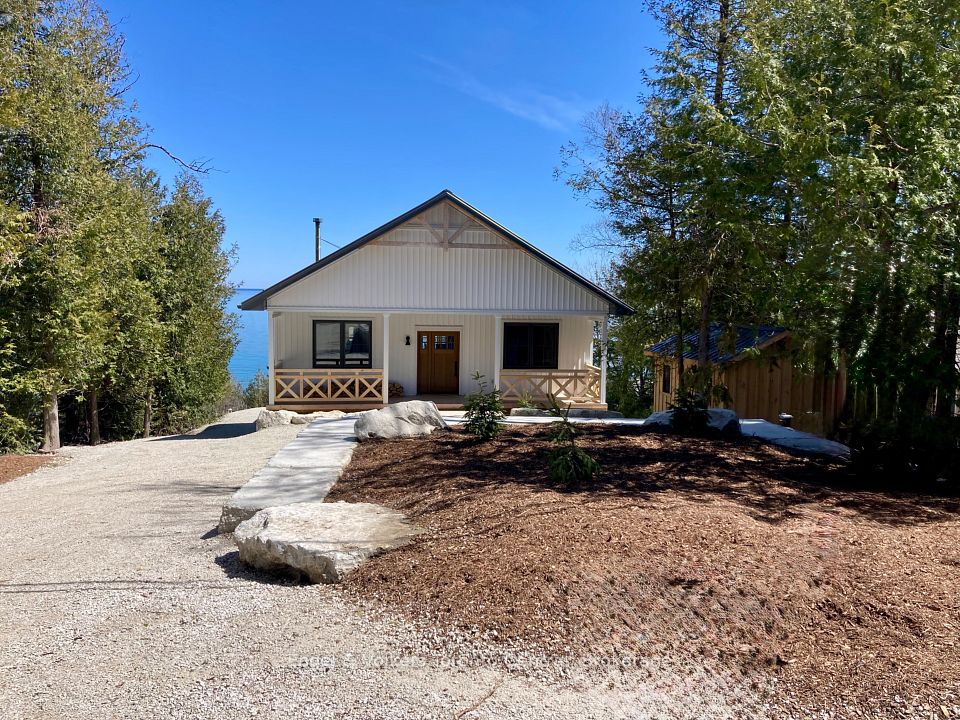 256 Cape Chin N Shore Road