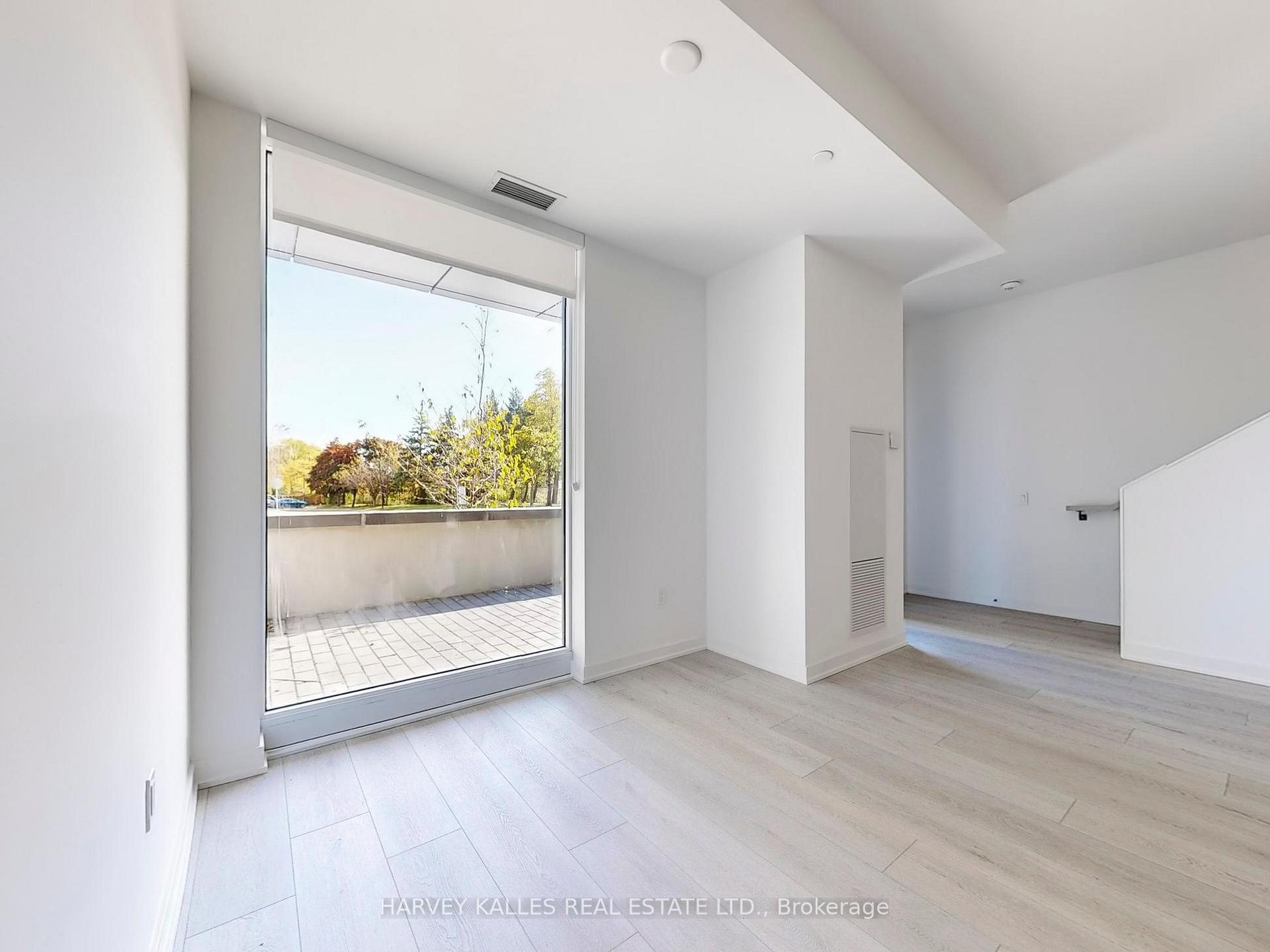 3883 Quartz Road 118