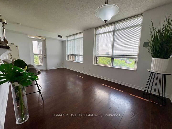 710 Humberwood