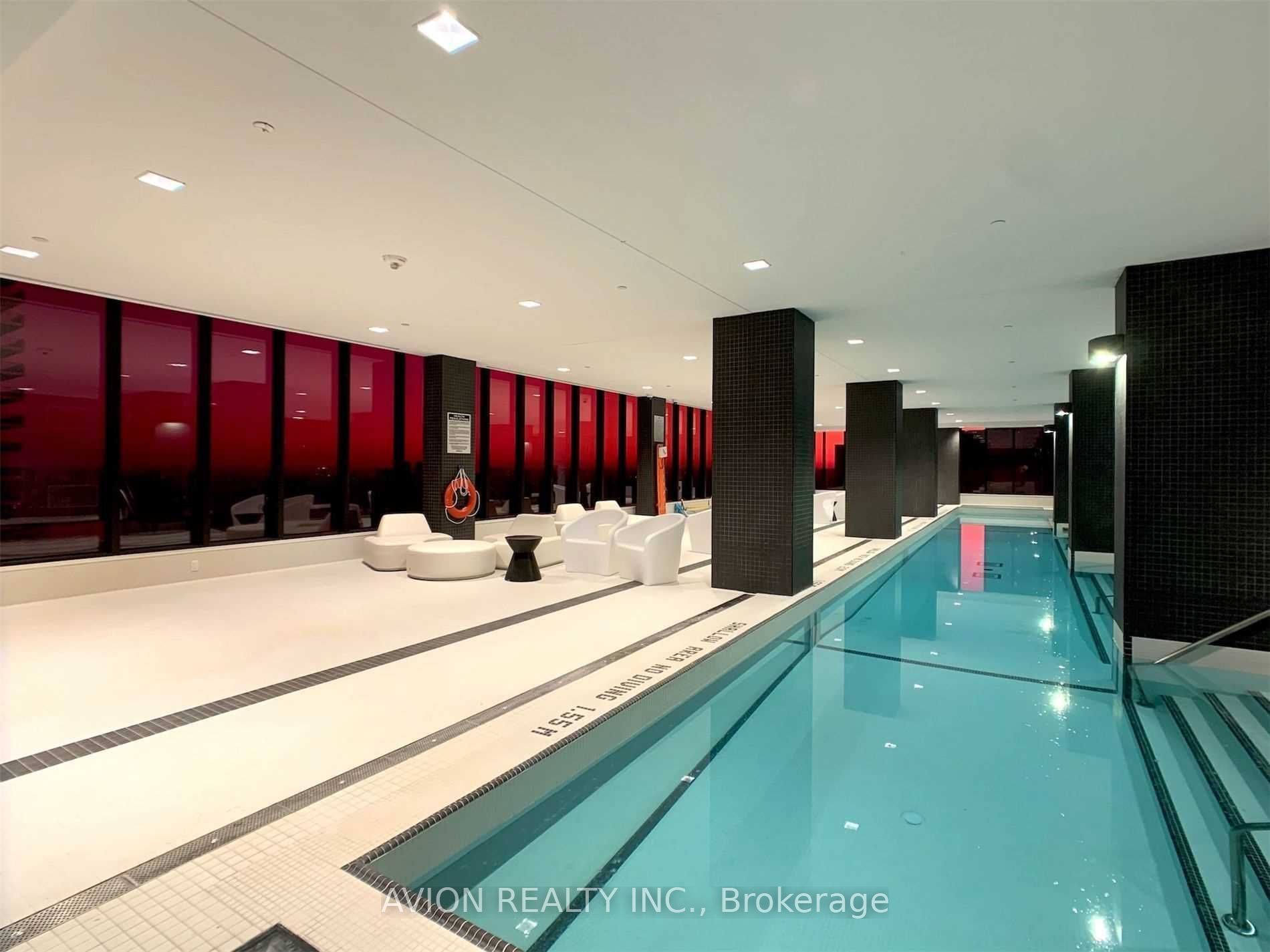 8 Eglinton Avenue E, #4902