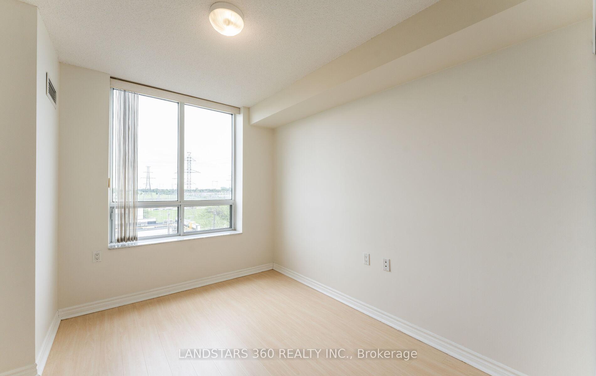 2 Bedrooms Condo at 3088 Kennedy, Toronto For sale