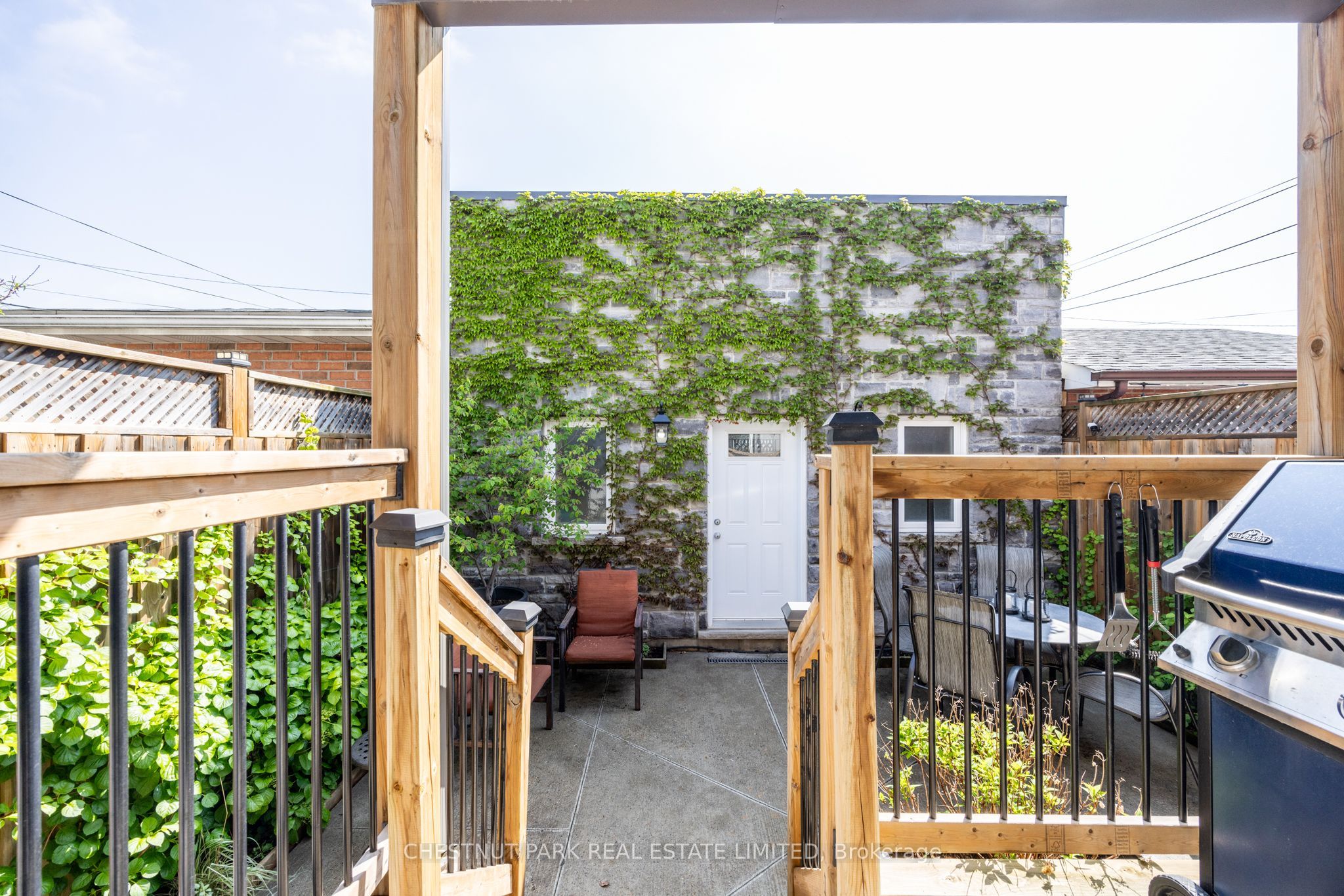95 Sellers Avenue, Toronto, ON M6E 3T7