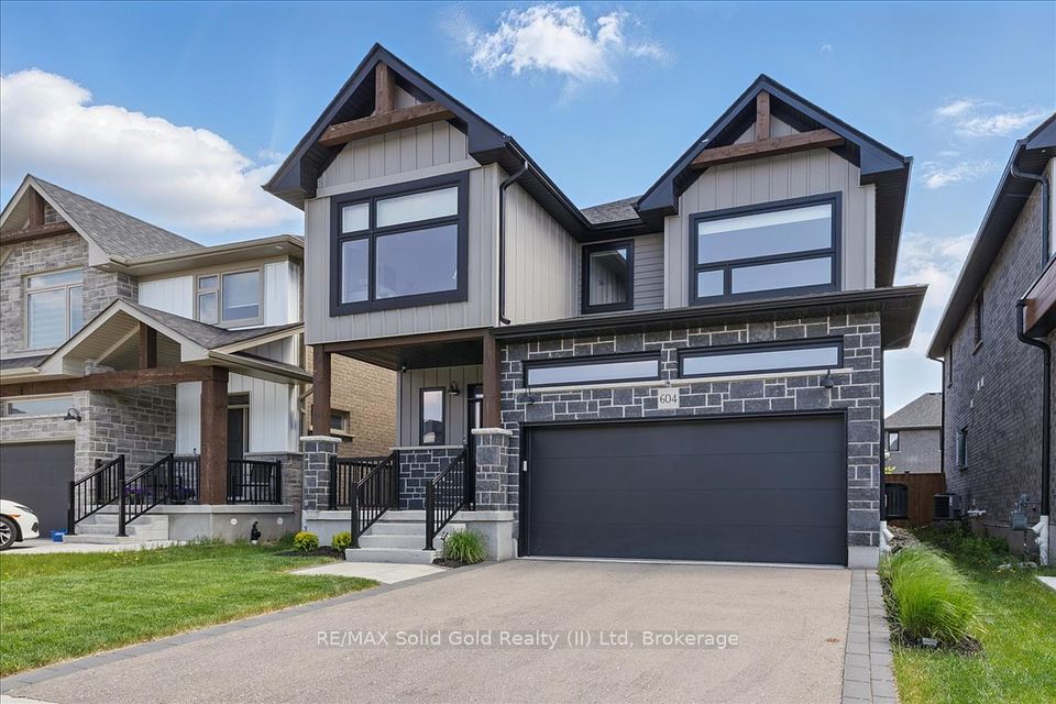 604 Doonwoods