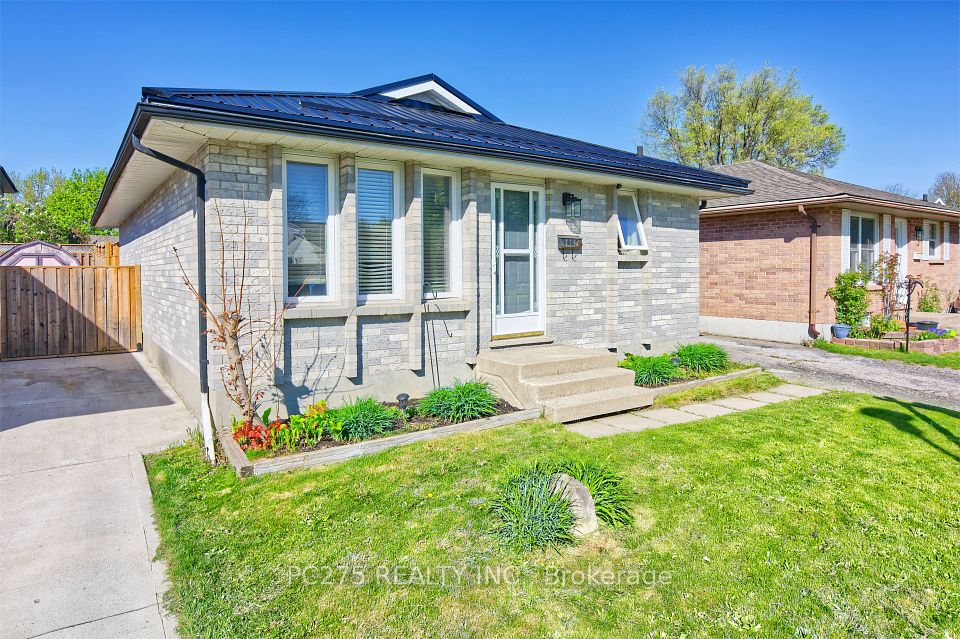 110 Carlyle Drive ; MLS ID: X12170579