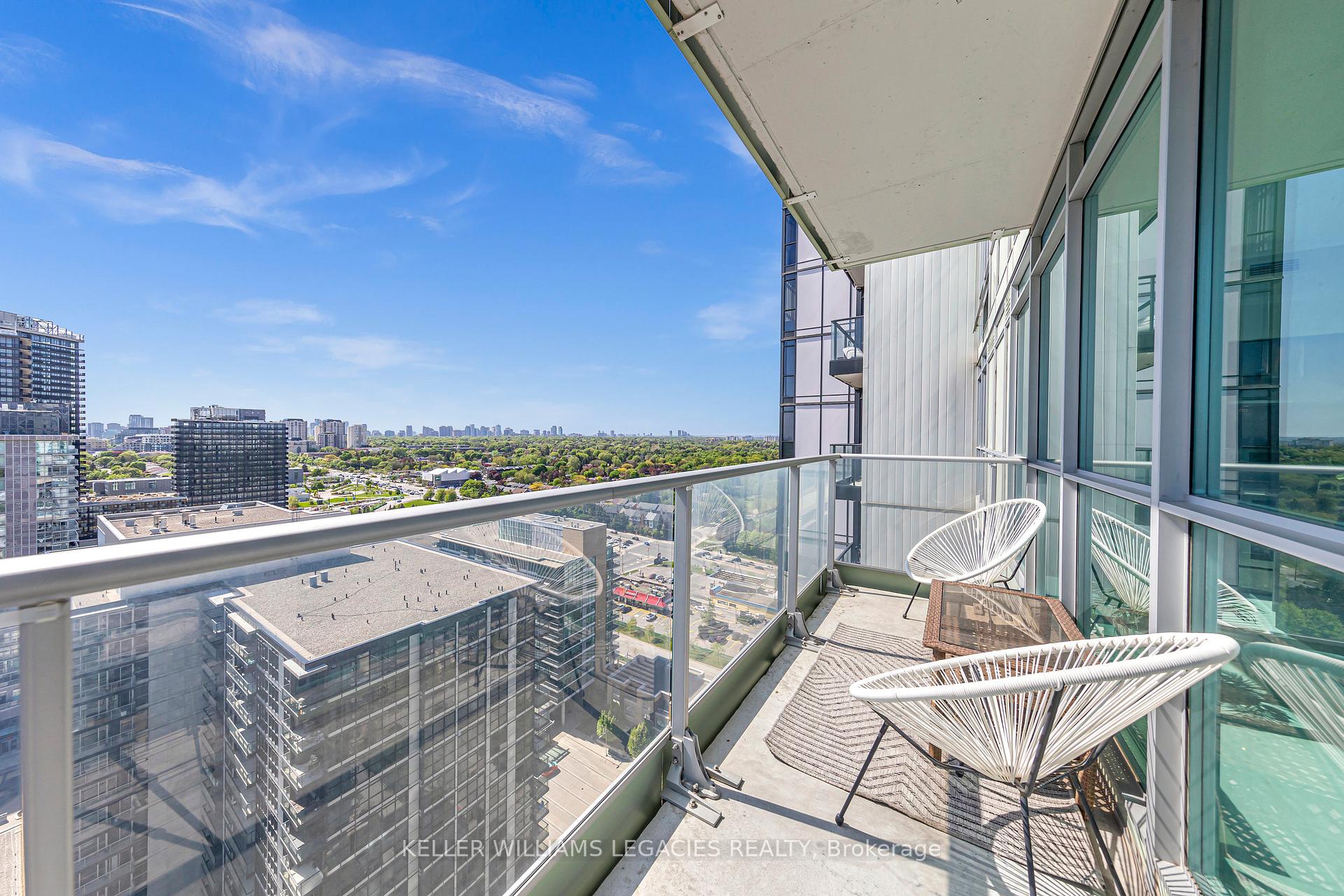 3 Bedrooms Condo at 29 Singer, Toronto For sale