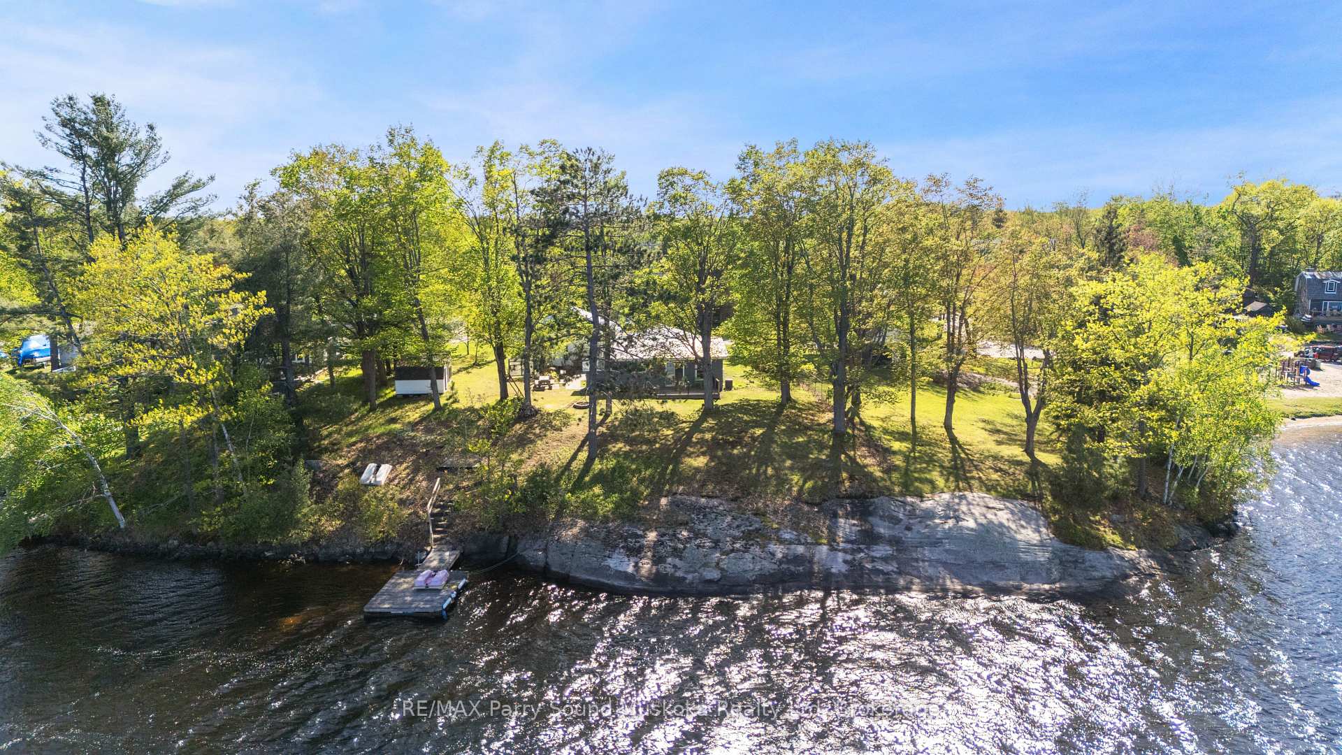 61 Stewart Street, Georgian Bay, ON P0C 1H0
