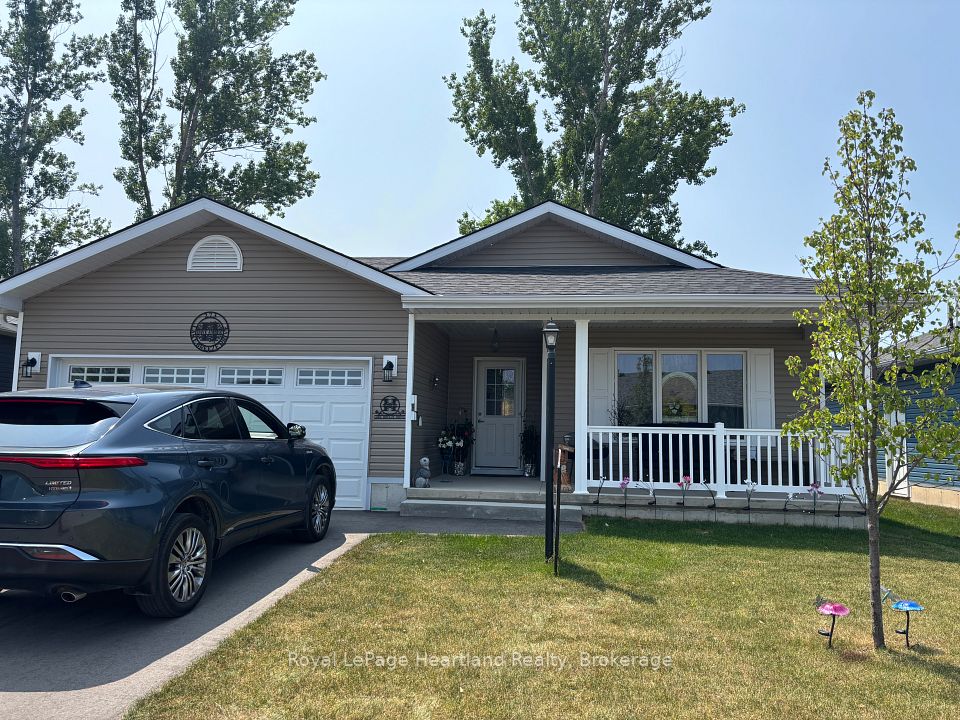 273 Lake Breeze