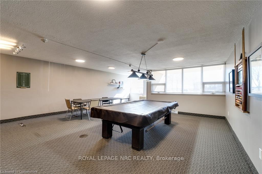 2 Bedrooms Condo at 500 GREEN,  Hamilton For sale