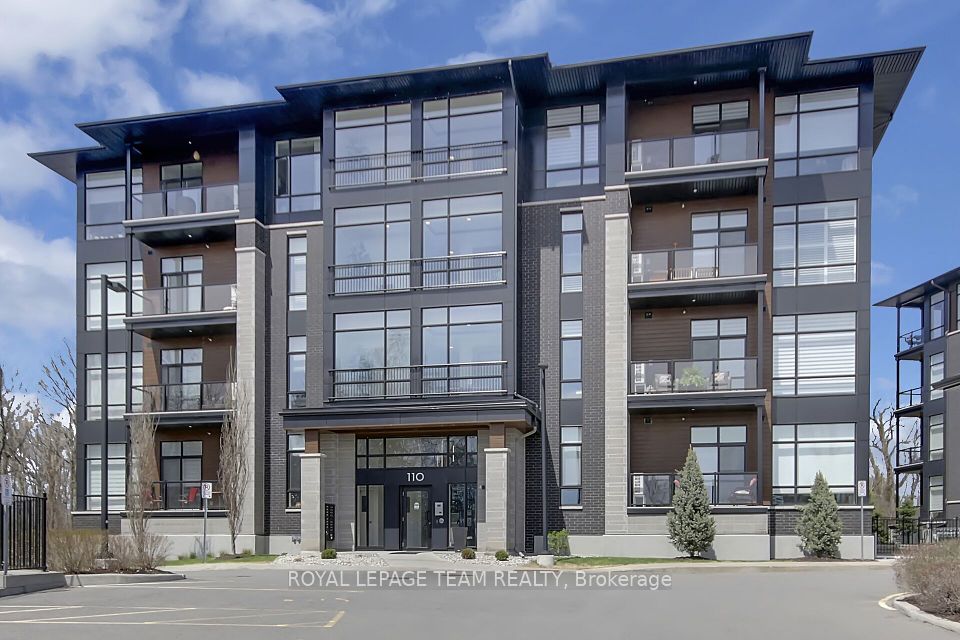 110 Cortile Private