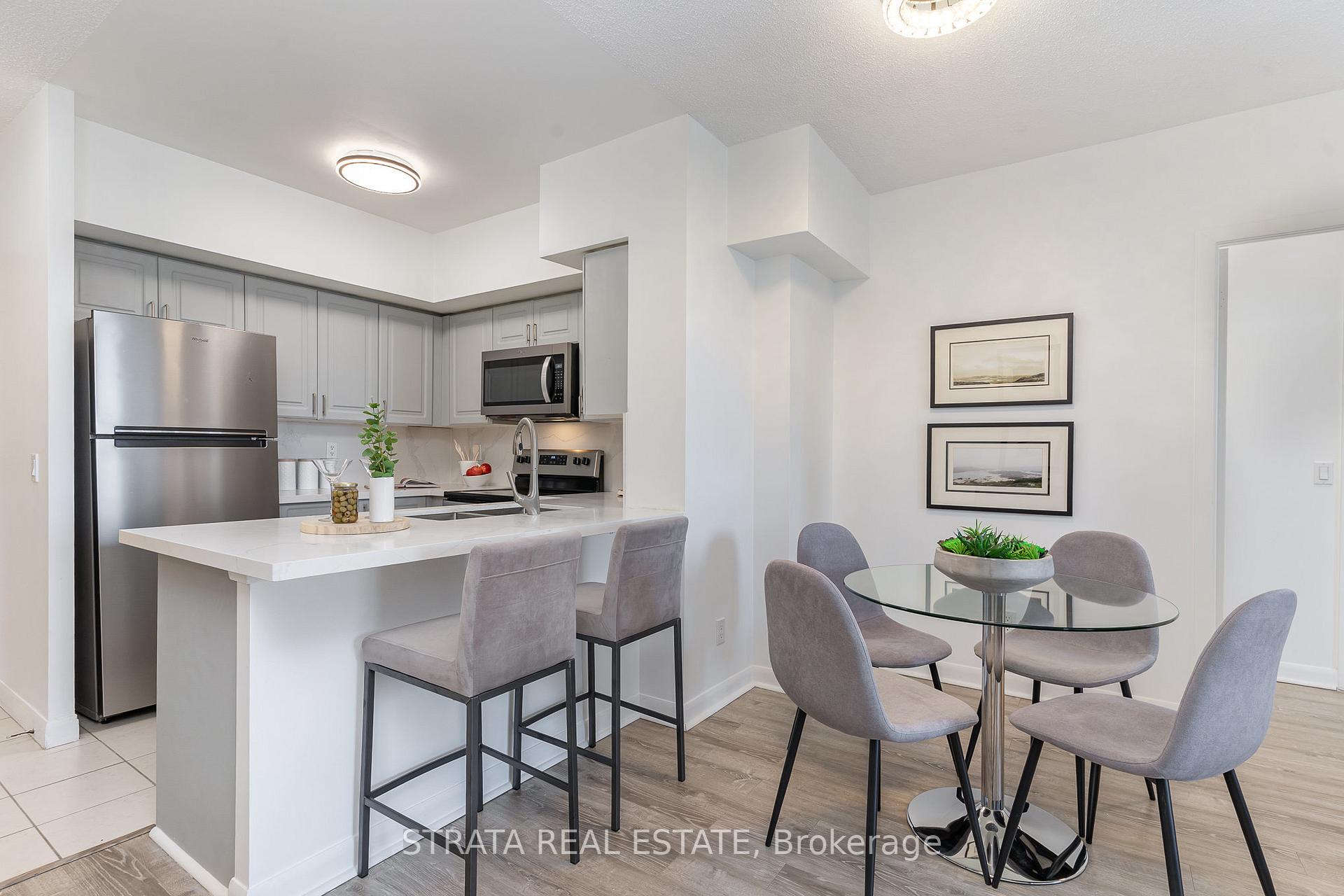 3 Bedrooms Condo at 4978 Yonge, Toronto For sale