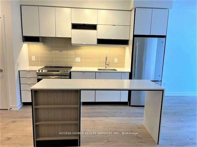 2 Bedrooms Condo at 4065 Confederation, Mississauga For sale