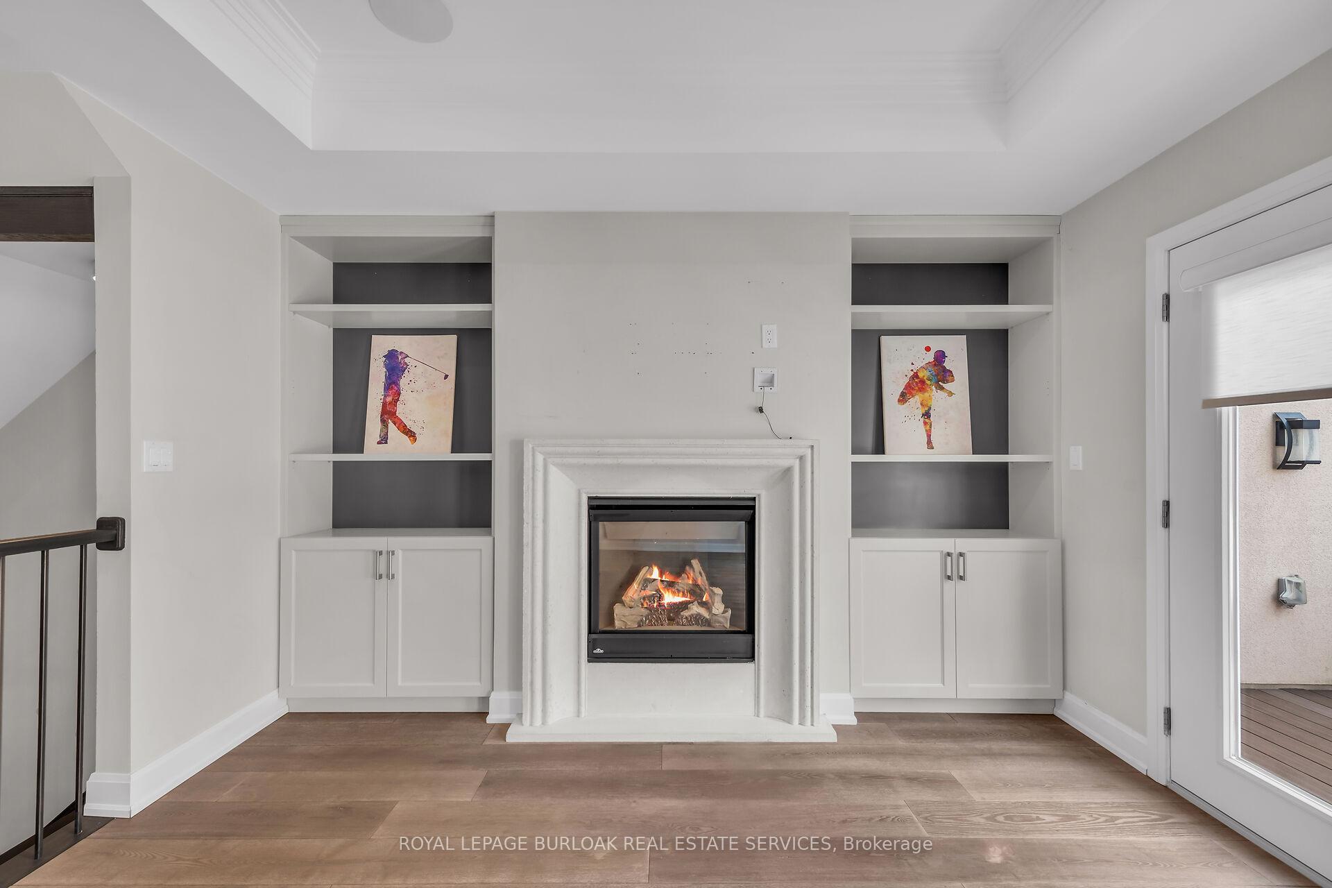 3 Bedrooms Condo at 509 Elizabeth,  Burlington For sale