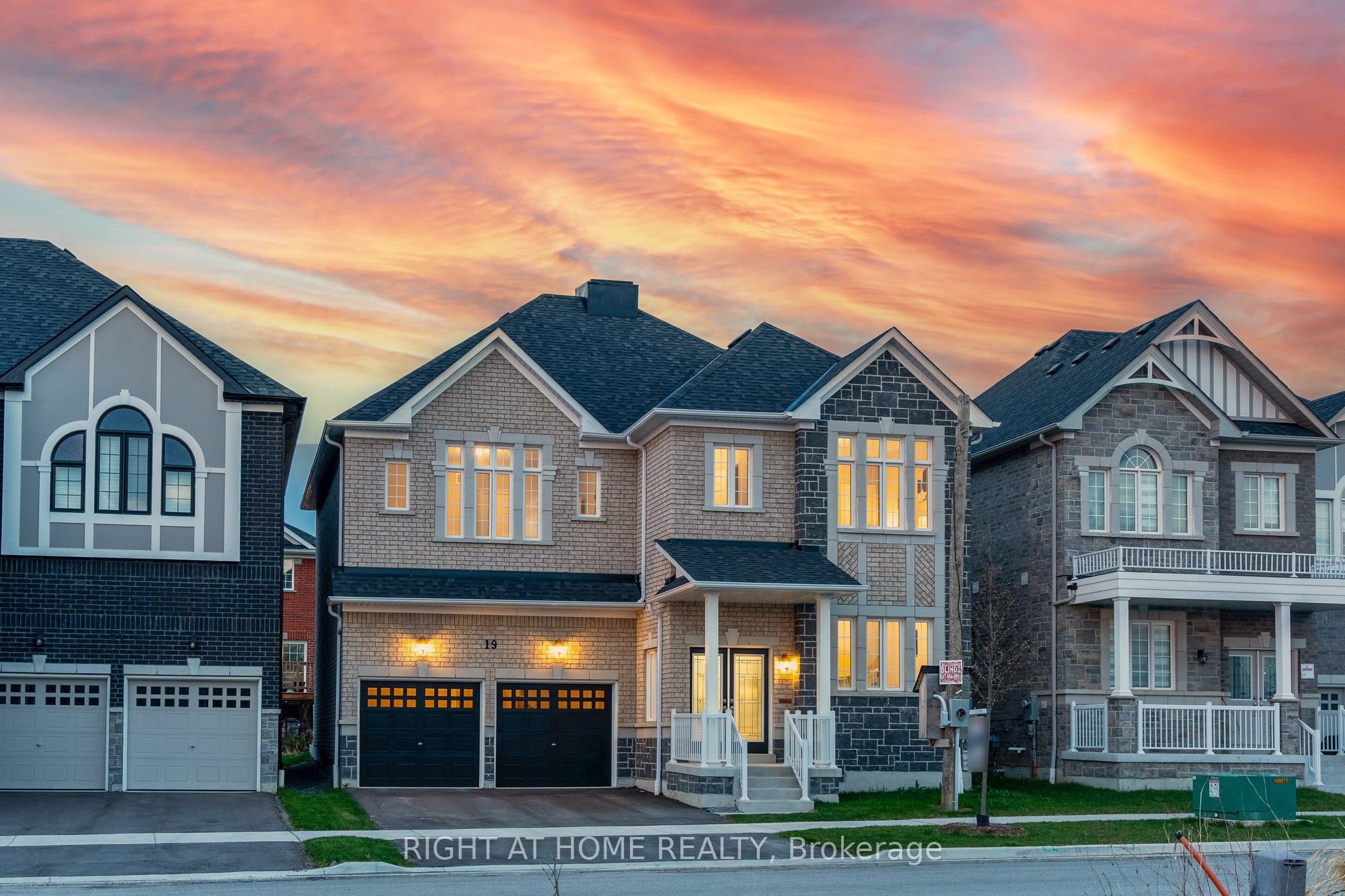19 Creedon Crescent, Ajax, ON L1T 4P7
