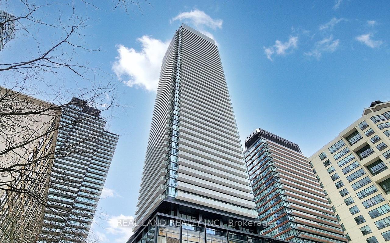 2 Bedrooms Condo at 501 Yonge, Toronto For sale