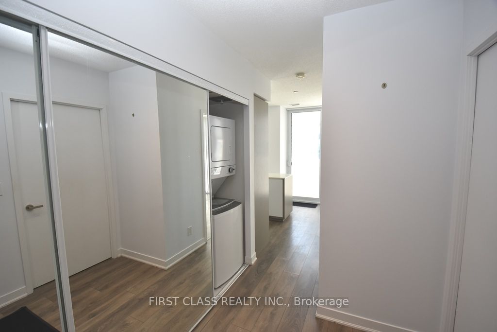88 Harbour Street, #2910