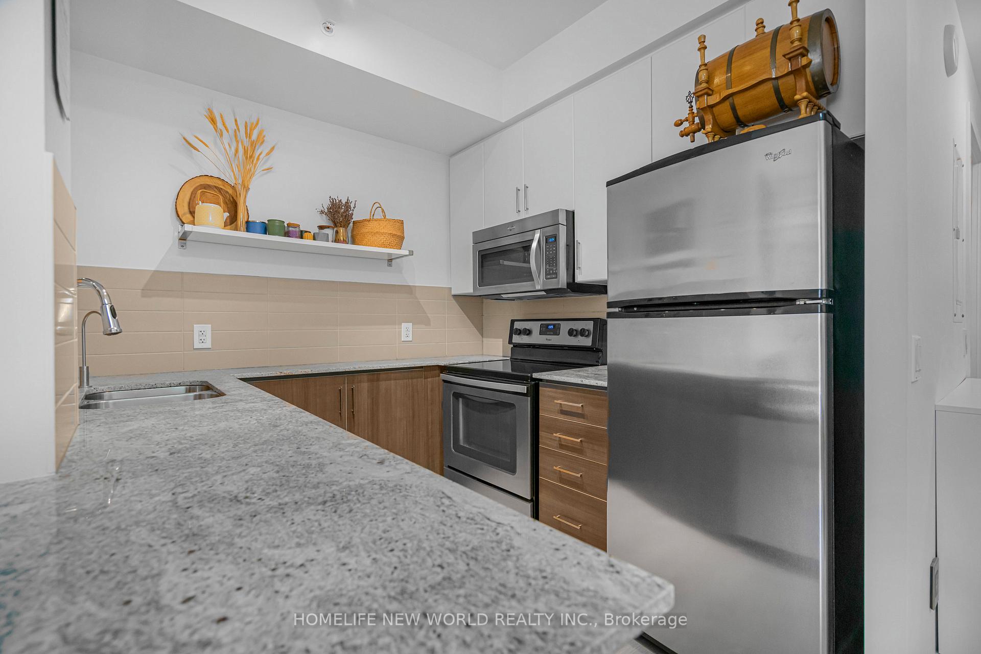 Condo at 8 Fieldway,  Toronto For sale