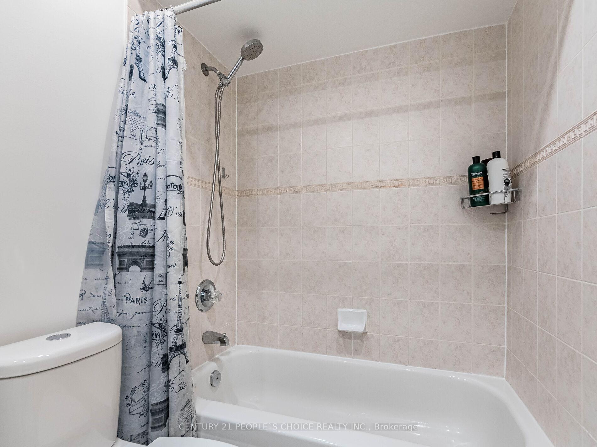 3 Bedrooms Condo at 485 Green,  Hamilton For sale